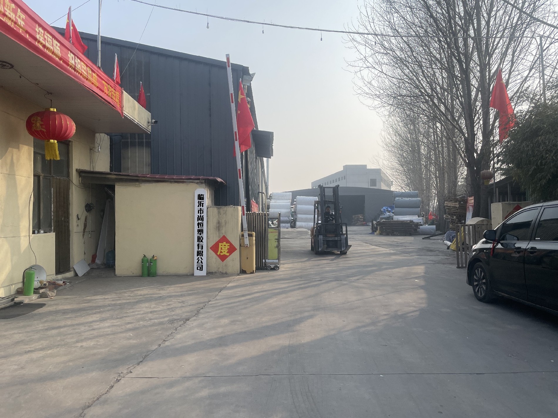 篷布專家——臨沂市尚恒塑膠有限公司，為您提供高品質篷布解決方案
